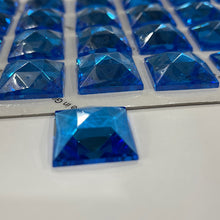 Load image into Gallery viewer, SALE:  25mm square aquamarine faceted jewel